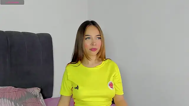 Evelin888 online show from 06-17-26, 07:46