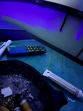 Snapshot of Br0kenKenDoll chatting on 11-18-25, 05:22 Br0kenKenDoll online show from 11-18-25, 05:22