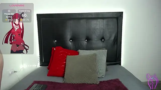 perla stone 20 online show from 02-07-26, 08:17