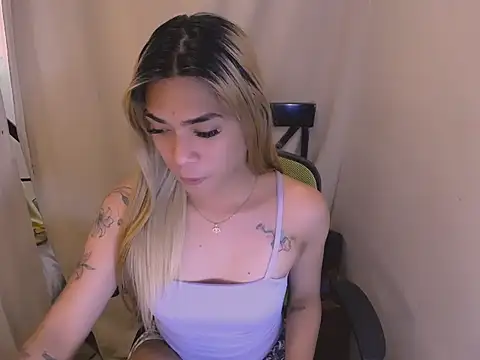 velvetviper06 online show from 04-09-26, 07:14