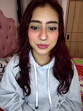 Sarah Lark- online show from 12-20-25, 01:19