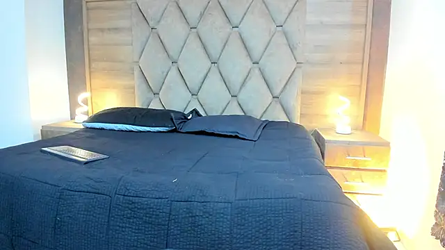 lilithDraven  online show from 03-23-26, 04:01