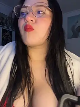 Snapshot of Just_danna chatting on 04-22-26, 04:30 Just danna online show from 04-22-26, 04:30