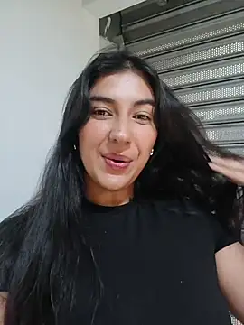 ViolettaWalton1 online show from 07-19-26, 02:25