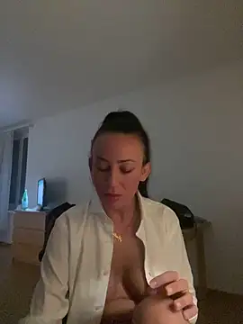 buunyy online show from 11-26-25, 02:00