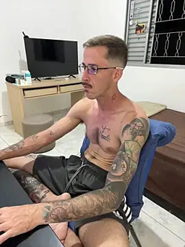 Snapshot of Lucasjandre chatting on 11-27-25, 11:49 Lucasjandre online show from 11-27-25, 11:49