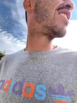 Snapshot of Lucasjandre chatting on 11-18-25, 11:02 Lucasjandre online show from 11-18-25, 11:02