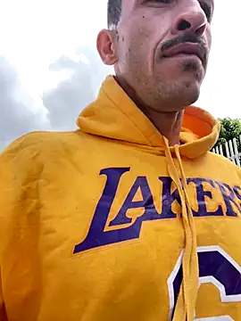 Snapshot of Lucasjandre chatting on 11-19-25, 12:05 Lucasjandre online show from 11-19-25, 12:05