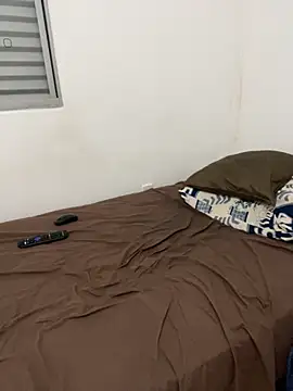 Snapshot of Lucasjandre chatting on 11-24-25, 11:27 Lucasjandre online show from 11-24-25, 11:27