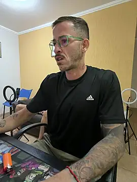 Snapshot of Lucasjandre chatting on 06-22-26, 12:49 Lucasjandre online show from 06-22-26, 12:49