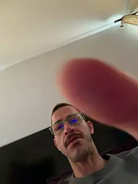 Snapshot of Lucasjandre chatting on 07-31-26, 10:58 Lucasjandre online show from 07-31-26, 10:58
