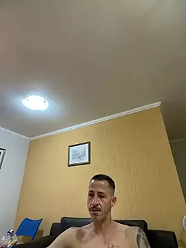 Snapshot of Lucasjandre chatting on 07-08-26, 11:38 Lucasjandre online show from 07-08-26, 11:38