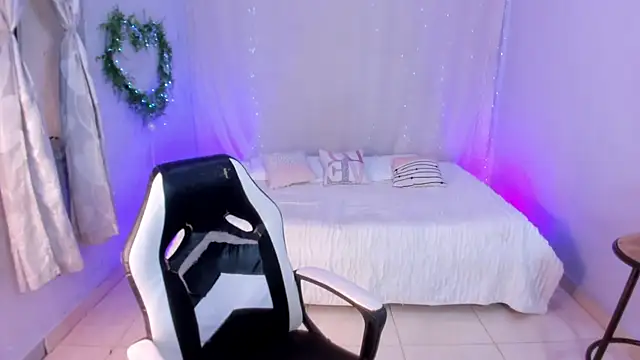 thiagoramirez  online show from 11-12-25, 01:54