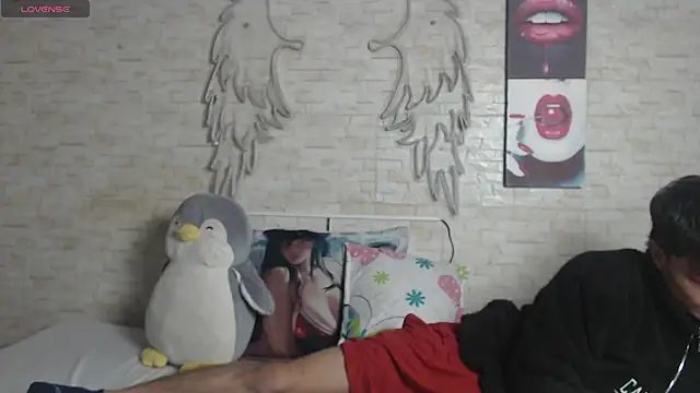 axel milo kairo and noa online show from 01-15-26, 03:26