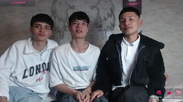 axel milo kairo and noa online show from 11-27-25, 09:59