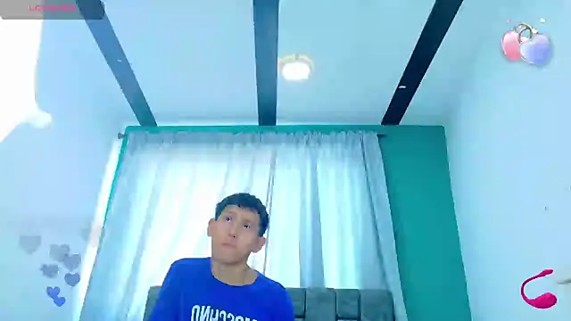 FelipeGonzalezz online show from 11-13-25, 12:53