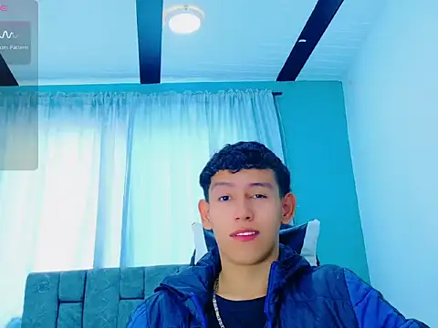 FelipeGonzalezz online show from 12-22-25, 01:11