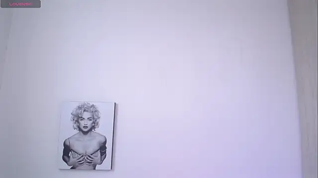 Millie bobby online show from 06-22-26, 07:00