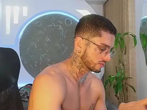 Alanrodgers online show from 02-13-26, 01:00