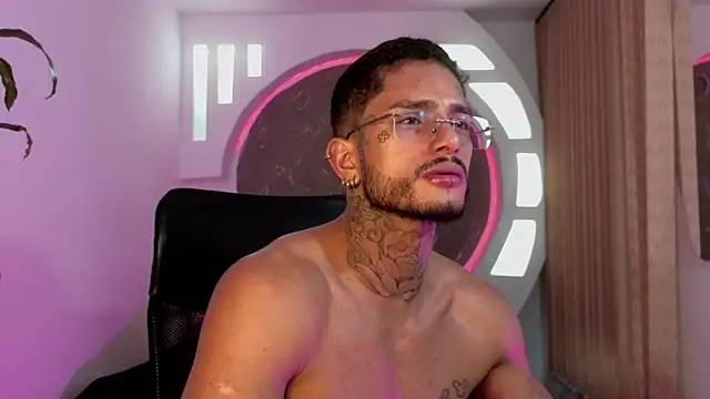 Alanrodgers online show from 12-21-25, 01:02