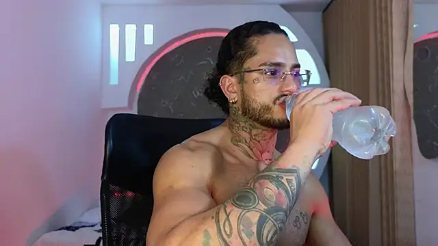 Alanrodgers online show from 12-03-25, 02:56