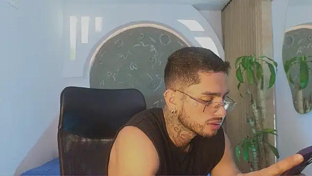 Alanrodgers online show from 03-14-26, 01:39