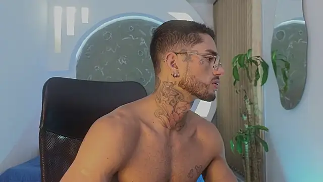 Alanrodgers online show from 03-29-26, 01:02