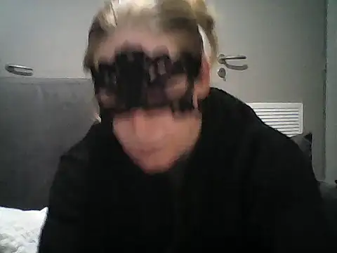 MelleEloa online show from 02-15-26, 10:41