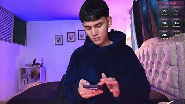 estebanperez 26 online show from 11-18-25, 11:02