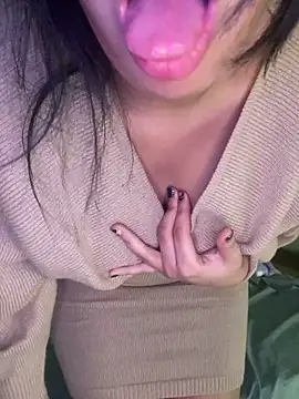 Snapshot of Doha-38 chatting on 02-17-26, 12:02 Doha-38 online show from 02-17-26, 12:02