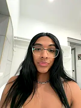 Snapshot of Ashleythelatina chatting on 12-01-25, 06:09 Ashleythelatina online show from 12-01-25, 06:09