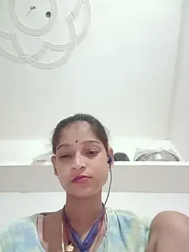 Snapshot of Mohnicute chatting on 07-12-26, 06:53 Mohnicute online show from 07-12-26, 06:53