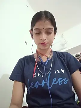 Snapshot of Mohnicute chatting on 08-04-26, 07:18 Mohnicute online show from 08-04-26, 07:18