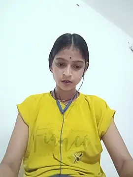 Snapshot of Mohnicute chatting on 07-23-26, 05:42 Mohnicute online show from 07-23-26, 05:42