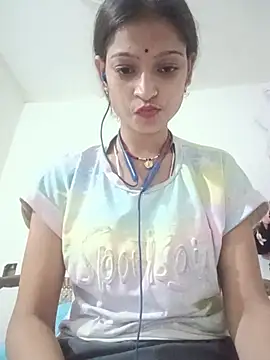 Snapshot of Mohnicute chatting on 06-16-26, 07:36 Mohnicute online show from 06-16-26, 07:36