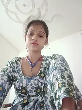 Snapshot of Mohnicute chatting on 06-22-26, 07:22 Mohnicute online show from 06-22-26, 07:22