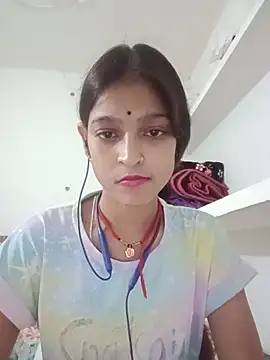 Snapshot of Mohnicute chatting on 05-14-26, 07:44 Mohnicute online show from 05-14-26, 07:44