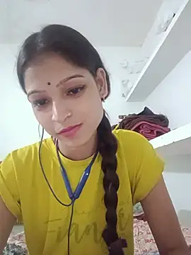 Snapshot of Mohnicute chatting on 06-07-26, 05:18 Mohnicute online show from 06-07-26, 05:18