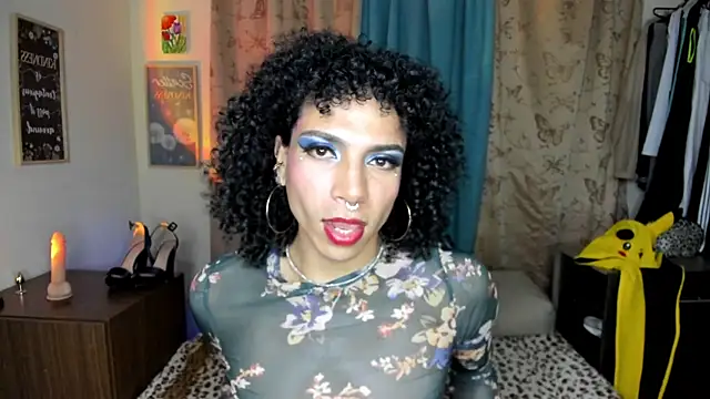 Angel White25 online show from 05-20-26, 01:13