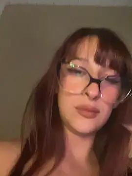 Taurina0105 online show from 04-06-26, 06:47