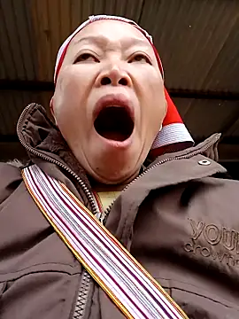 girl-hot2x online show from 02-19-26, 01:46