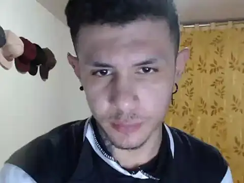 damiansexyboy69 online show from 11-12-25, 04:49