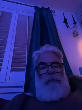 LeatherSdaddy online show from 12-19-25, 04:42