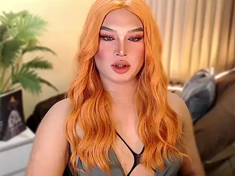 Snapshot of UrGoddess_Sofia chatting on 11-12-25, 06:34 UrGoddess Sofia online show from 11-12-25, 06:34