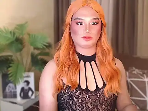 Snapshot of UrGoddess_Sofia chatting on 11-18-25, 05:33 UrGoddess Sofia online show from 11-18-25, 05:33