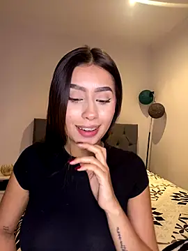 Snapshot of lauren_clauz chatting on 12-03-25, 01:17 lauren clauz online show from 12-03-25, 01:17