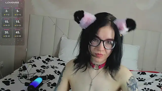 Lina Moony online show from 02-03-26, 02:53