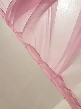 Eri Linnh99 online show from 01-18-26, 03:59