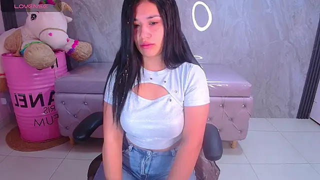 Violetta jhonson a online show from 01-18-26, 01:03