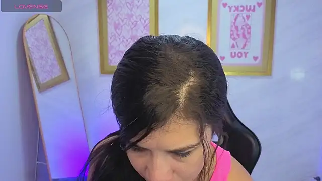 Violetta jhonson a online show from 06-19-26, 03:34